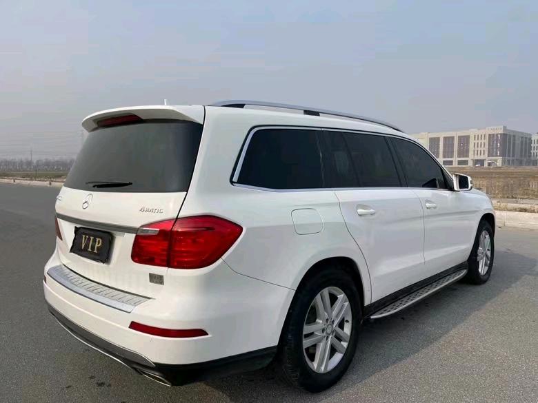 盐城16年奔驰GL8