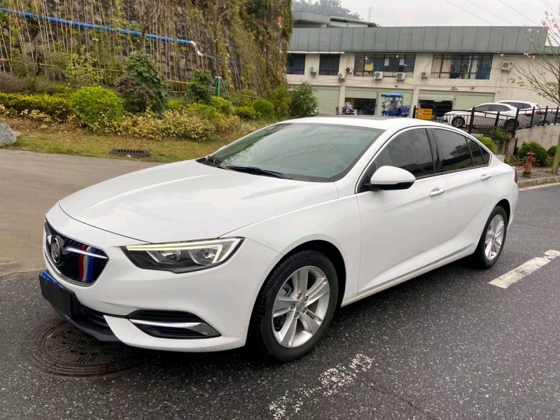 广州18年别克君威2