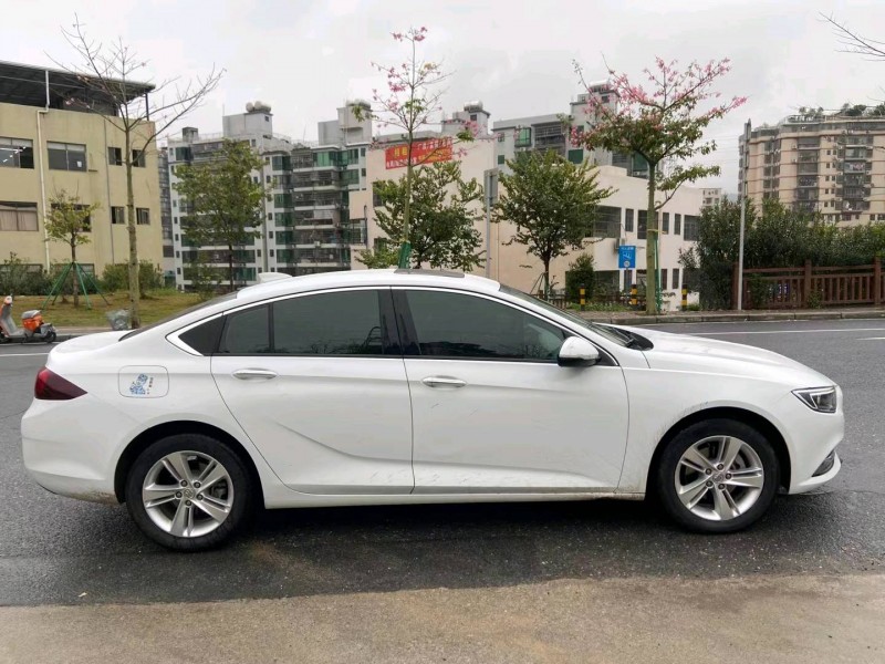 广州18年别克君威5