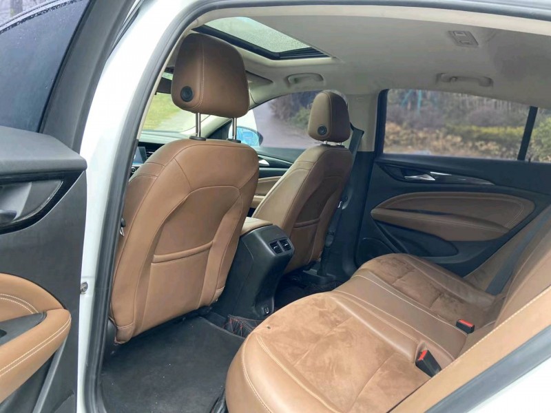 广州18年别克君威7