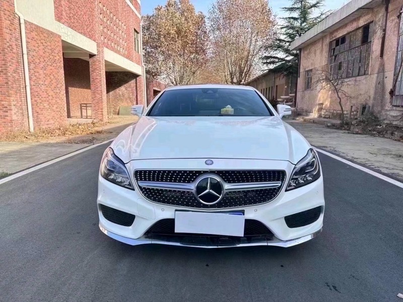 枣庄17年奔驰CLS1