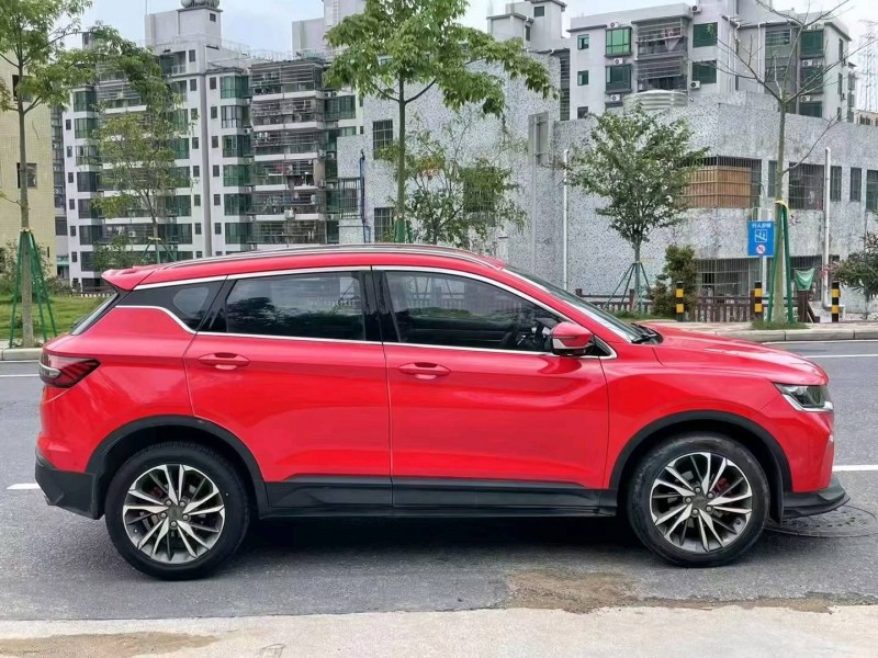 广州19年吉利缤越4