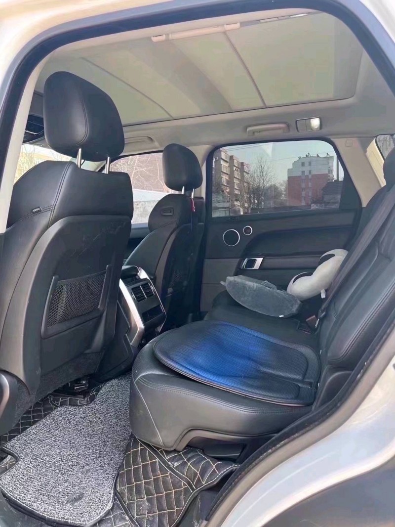 枣庄17年路虎揽胜运动7