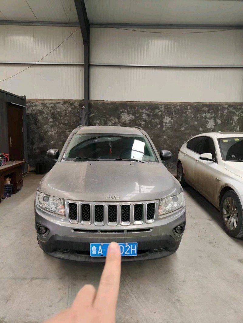 枣庄12年Jeep指南者1
