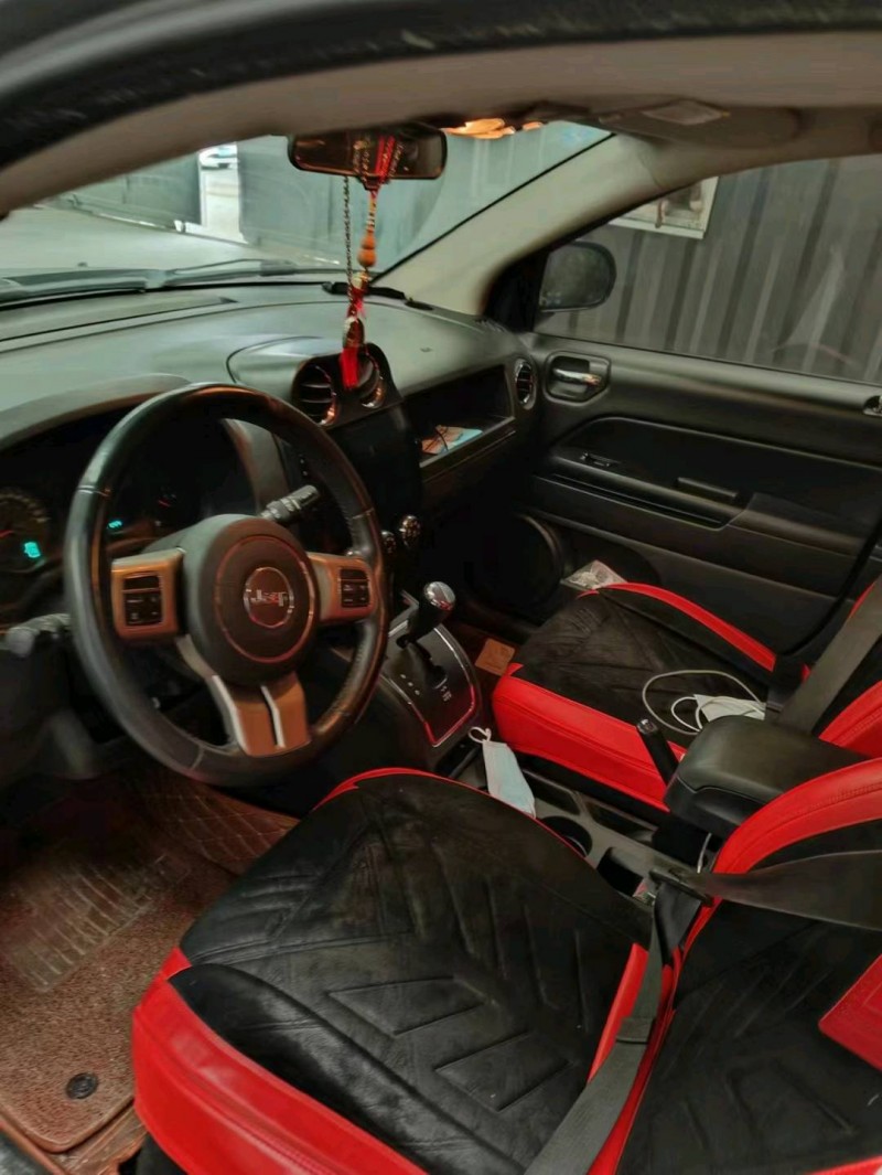 枣庄12年Jeep指南者3