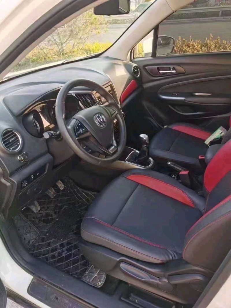 臨沂18年長安汽車CS6