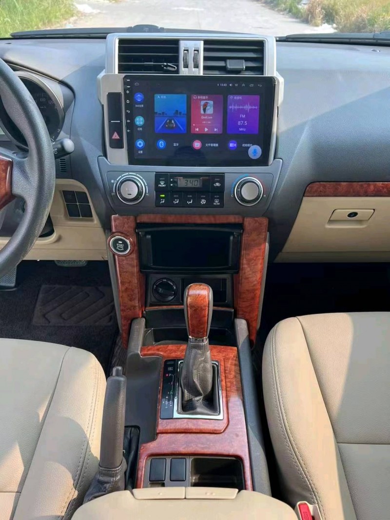 北京16年丰田普拉多9