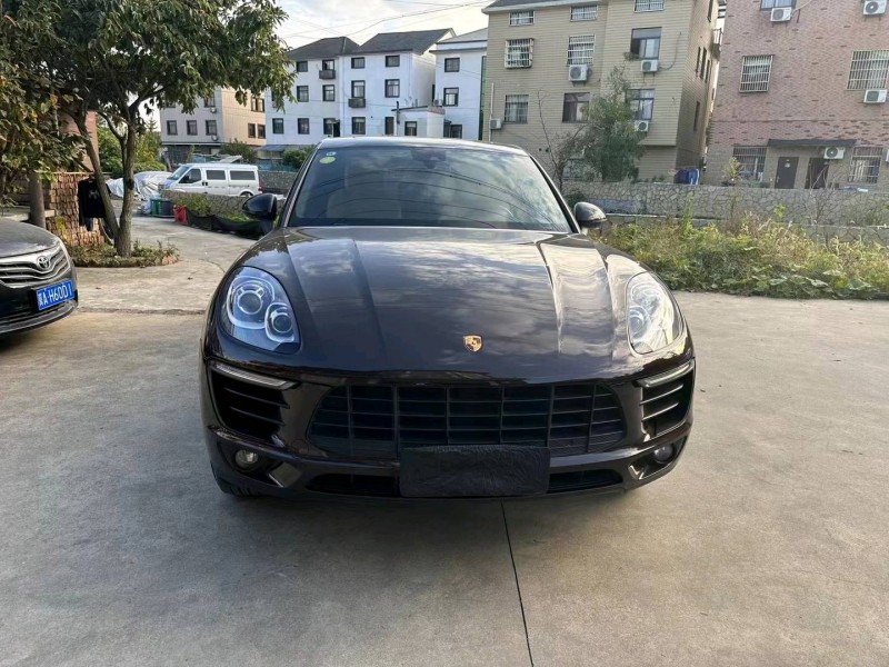 嘉兴18年保时捷Macan1