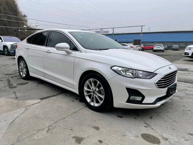 宜昌18年福特蒙迪欧2