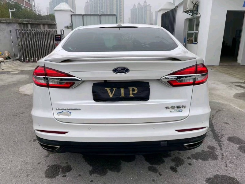 宜昌18年福特蒙迪欧9