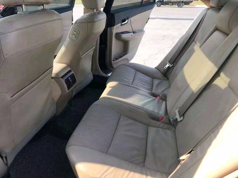 宜昌12年丰田凯美瑞7