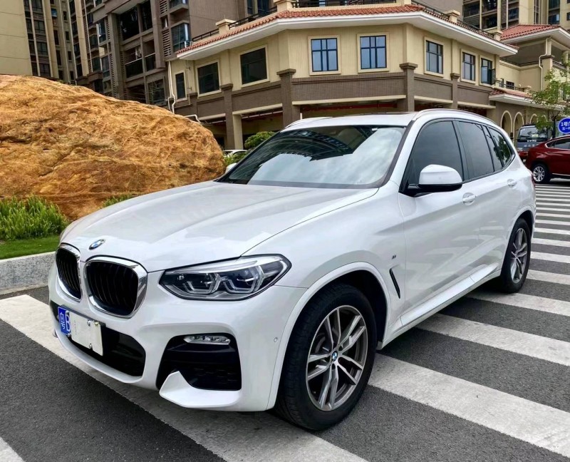广州19年宝马X37