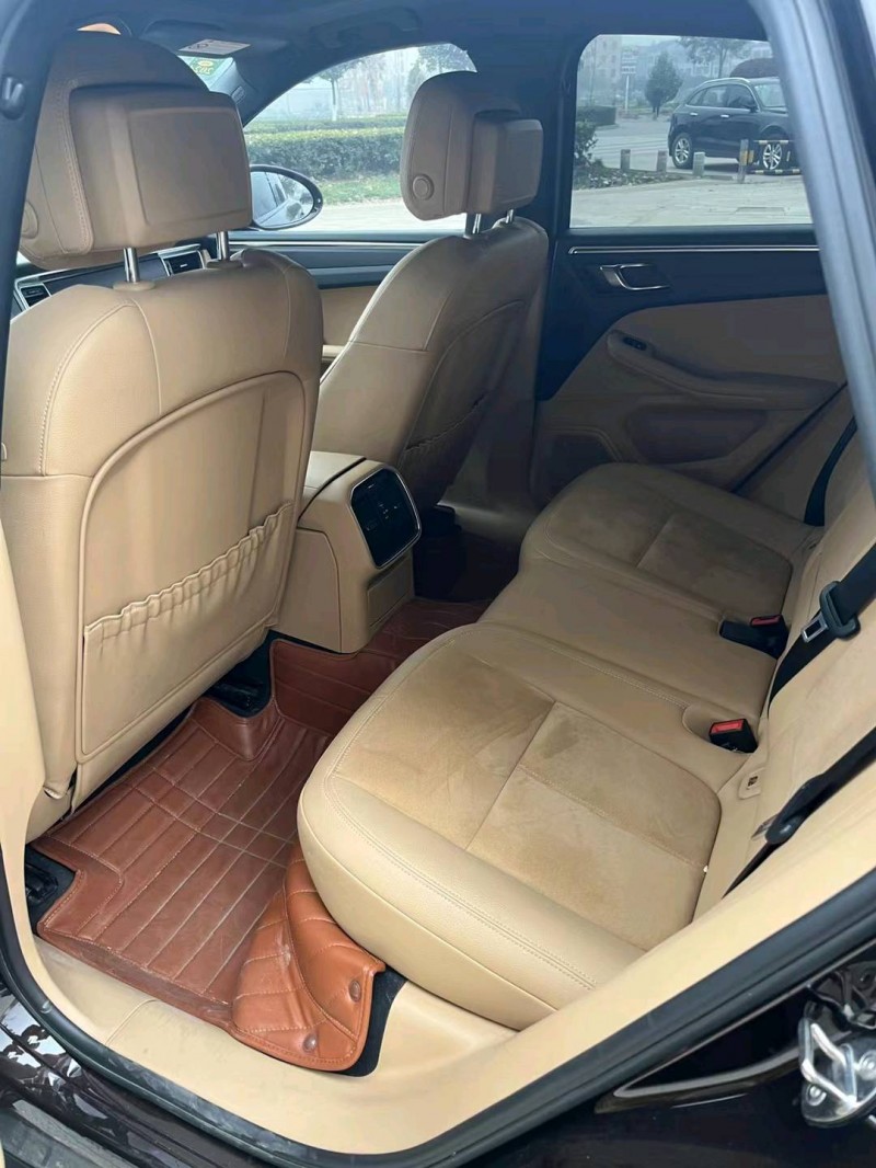 宜昌16年保时捷Macan3