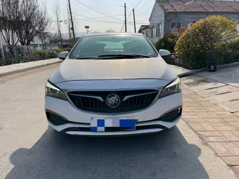 枣庄18年别克威朗9