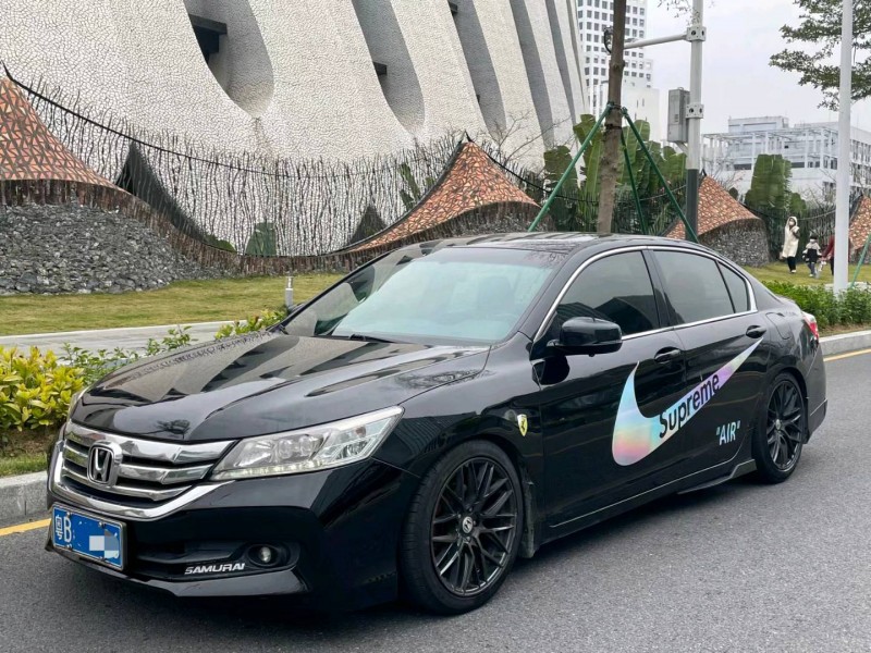 广州15年本田雅阁2