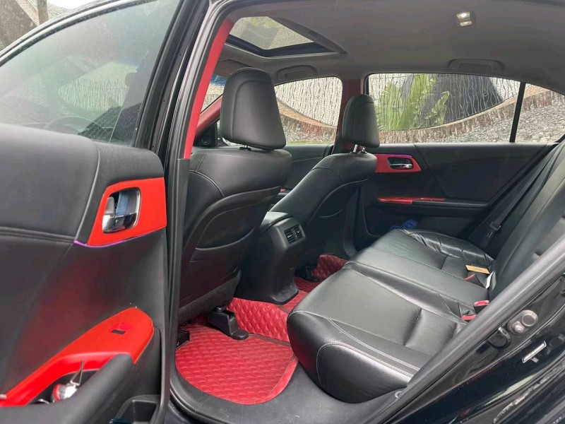 广州15年本田雅阁4