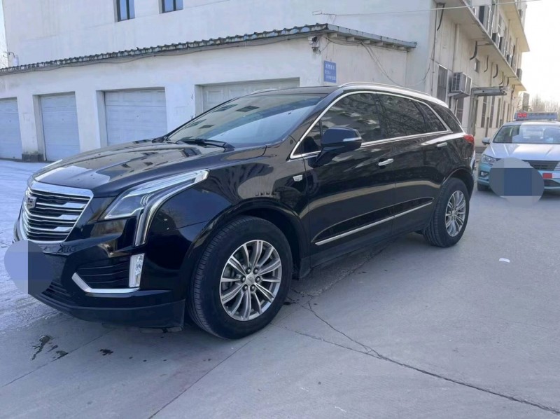 保定17年凯迪拉克XT52