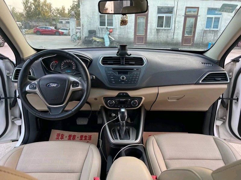 徐州15年福特福睿斯4