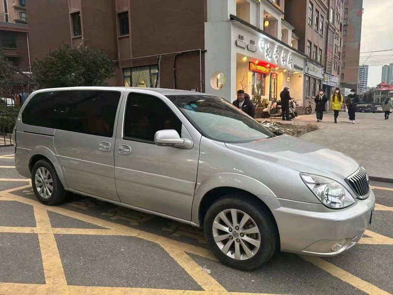 宜春13年别克GL82