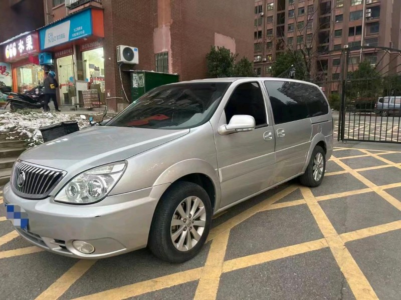 宜春13年别克GL83