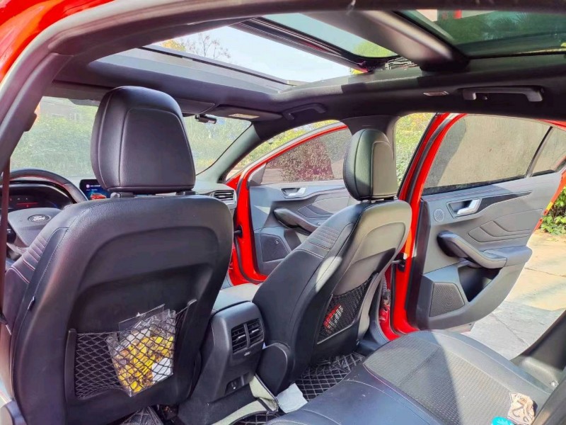 武汉21年福特福克斯3