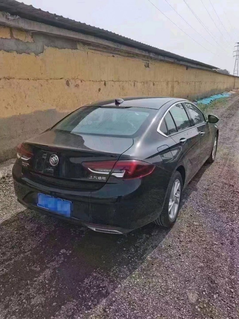 临沂22年别克君威2