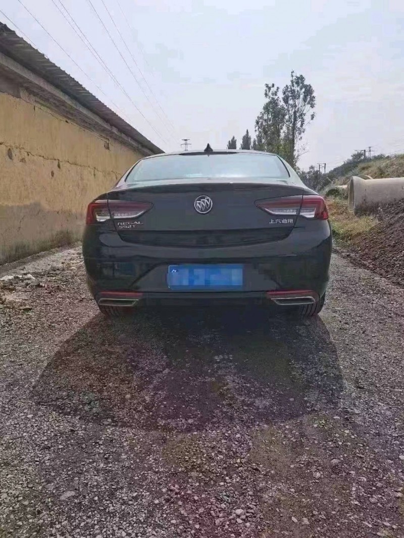 临沂22年别克君威1