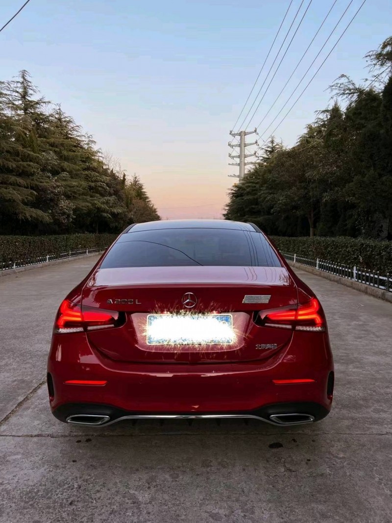 潍坊22年奔驰A9