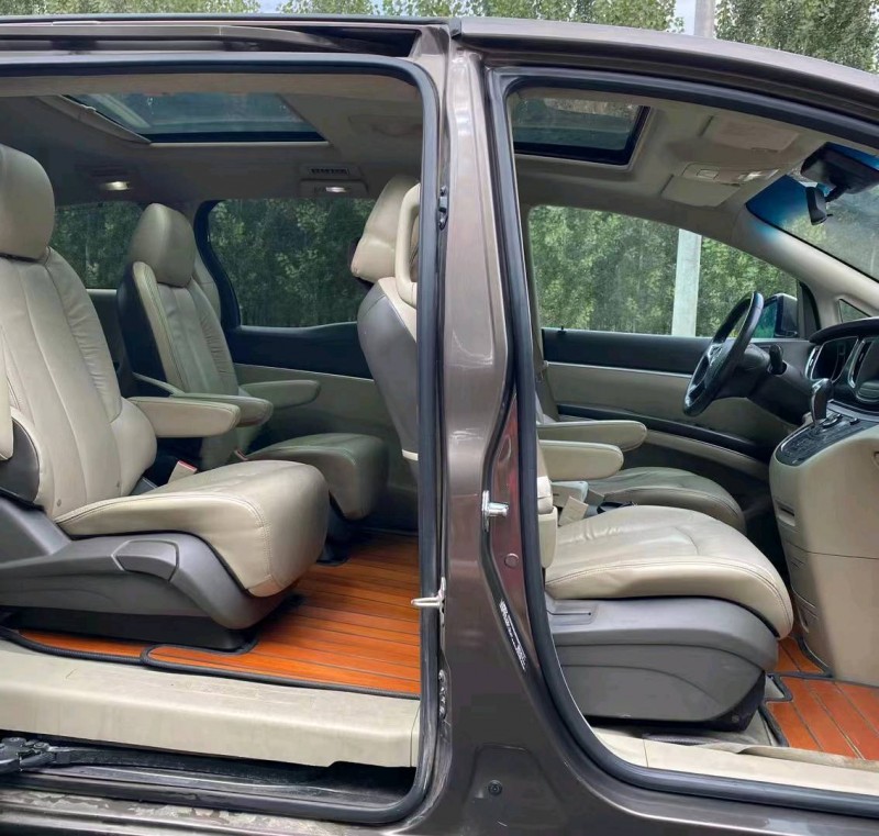 东营16年别克GL66