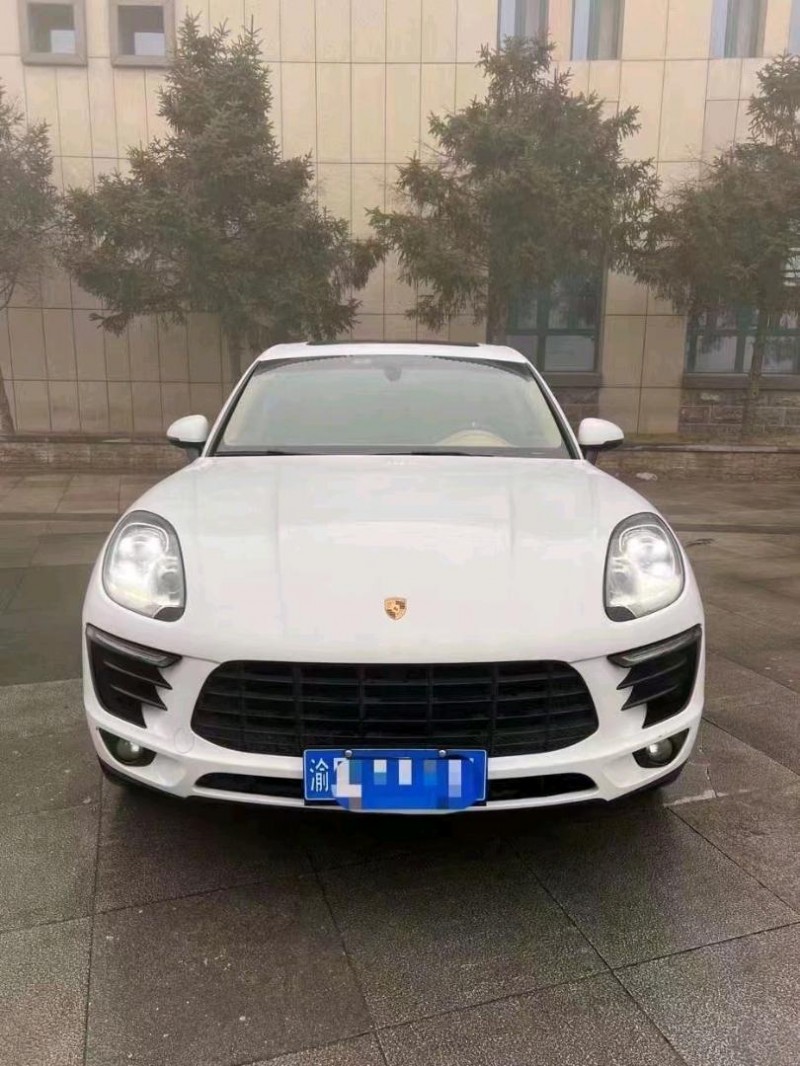 枣庄15年保时捷Macan9