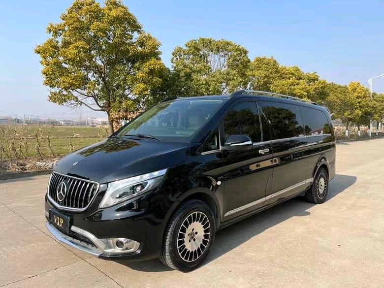 盐城20年奔驰威霆3