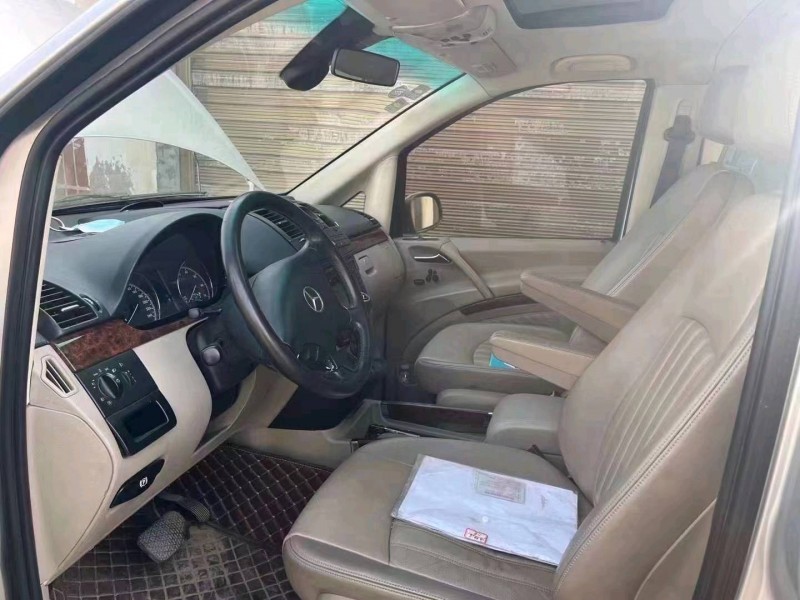 宜昌11年奔驰唯雅诺6