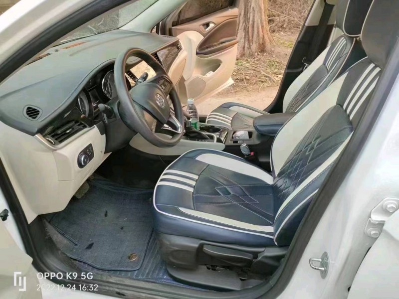 宜昌20年别克威朗2