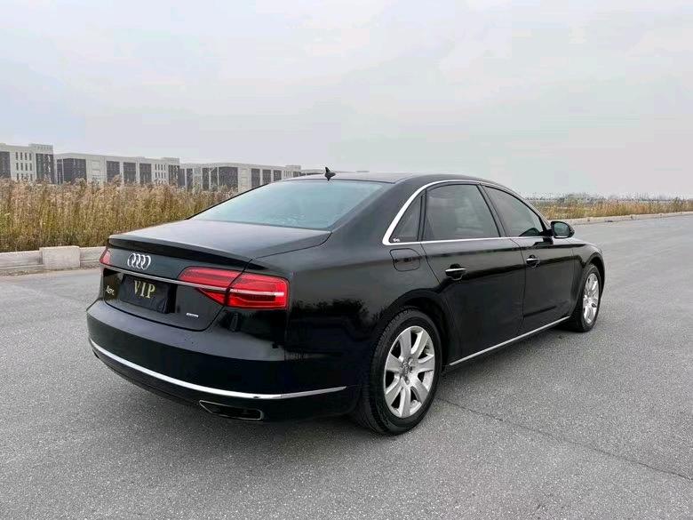 盐城16年奥迪A8L8