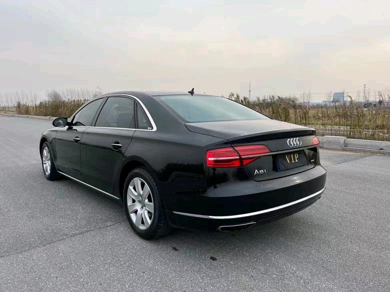 盐城16年奥迪A8L9