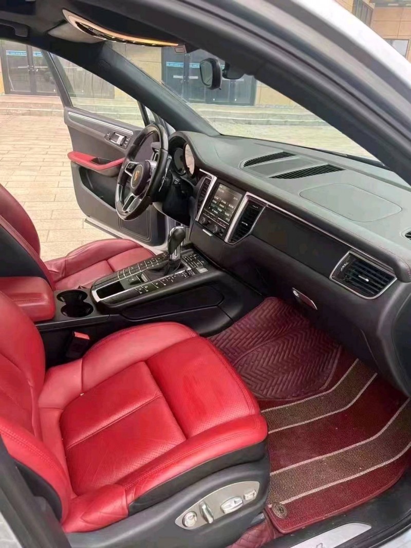 宜昌15年保时捷Macan3