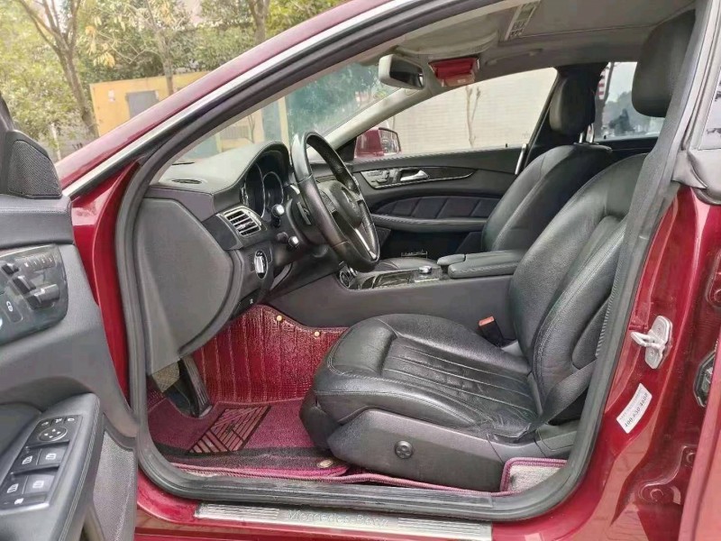 宜昌12年奔驰CLS5