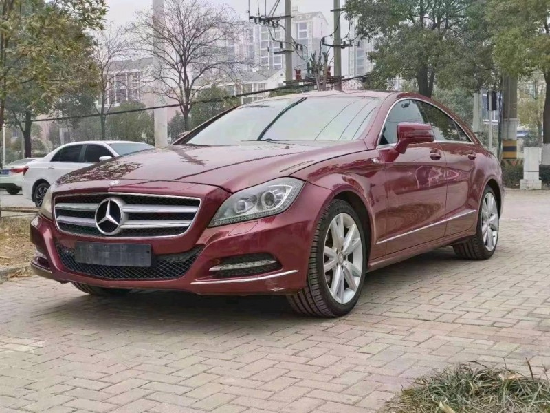 宜昌12年奔驰CLS4