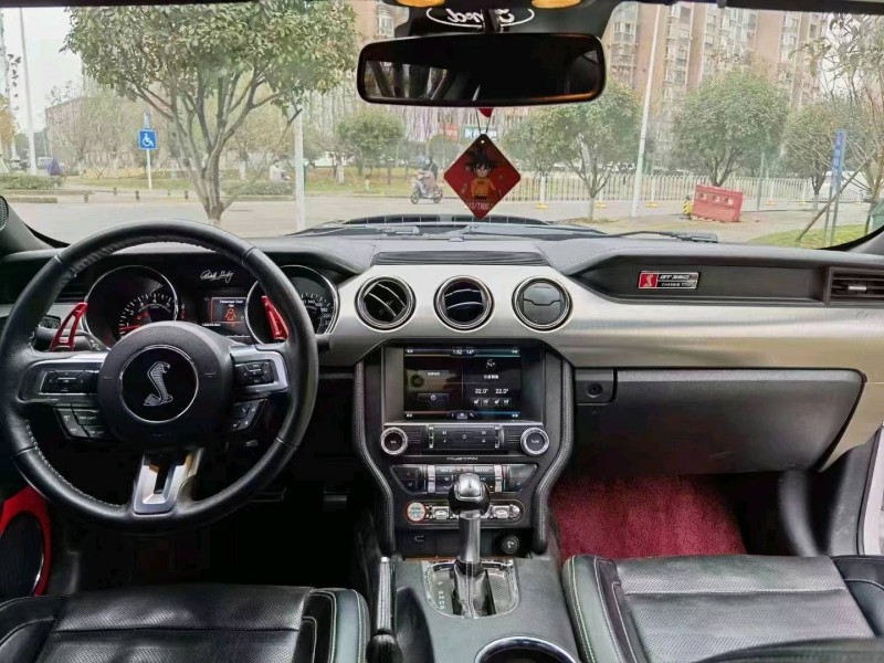 宜昌15年福特野马5