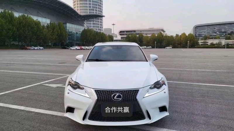 石家庄14年雷克萨斯IS F9