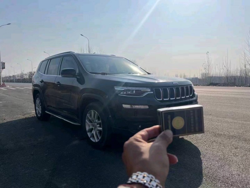 宜昌18年Jeep指挥官8