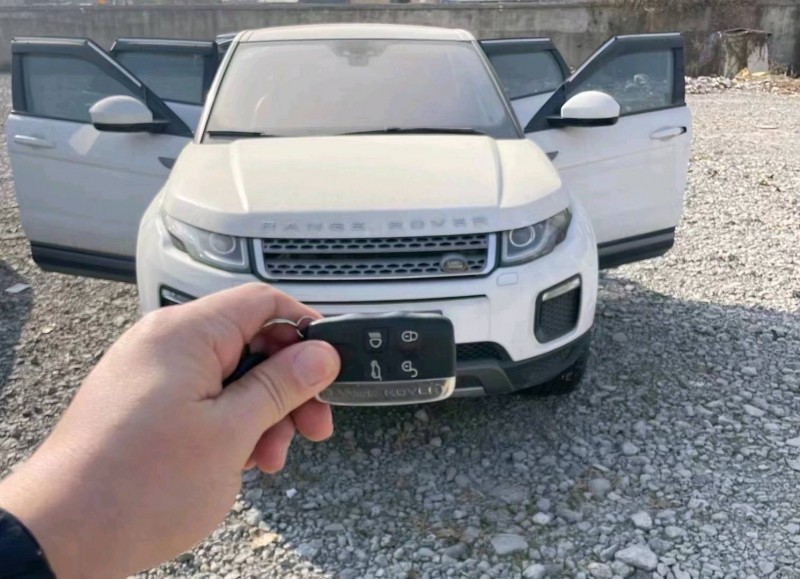 宜昌20年路虎极光1