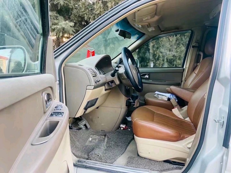 枣庄12年别克GL84