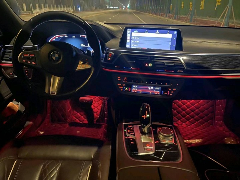 济南21年宝马7系4