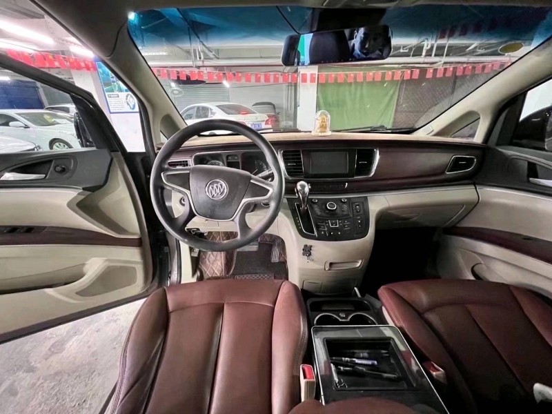 嘉兴16年别克GL84