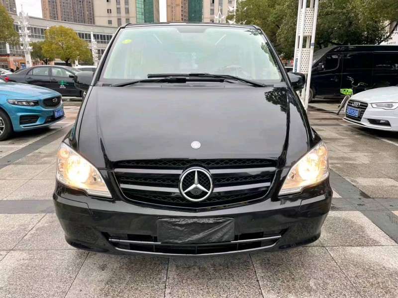 常州16年奔驰威霆1