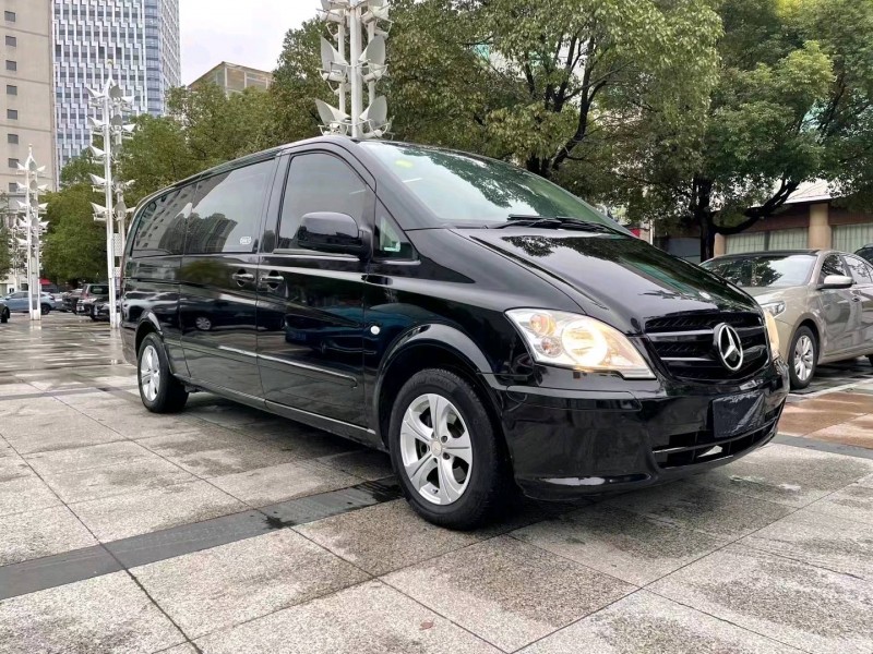 常州16年奔驰威霆5