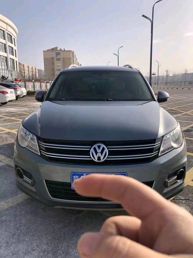 邯郸12年大众途观1