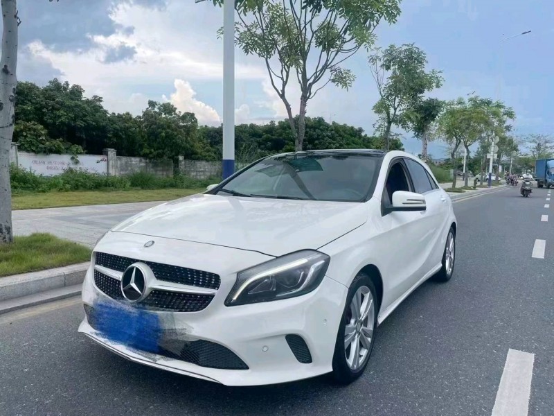 珠海17年奔驰A4