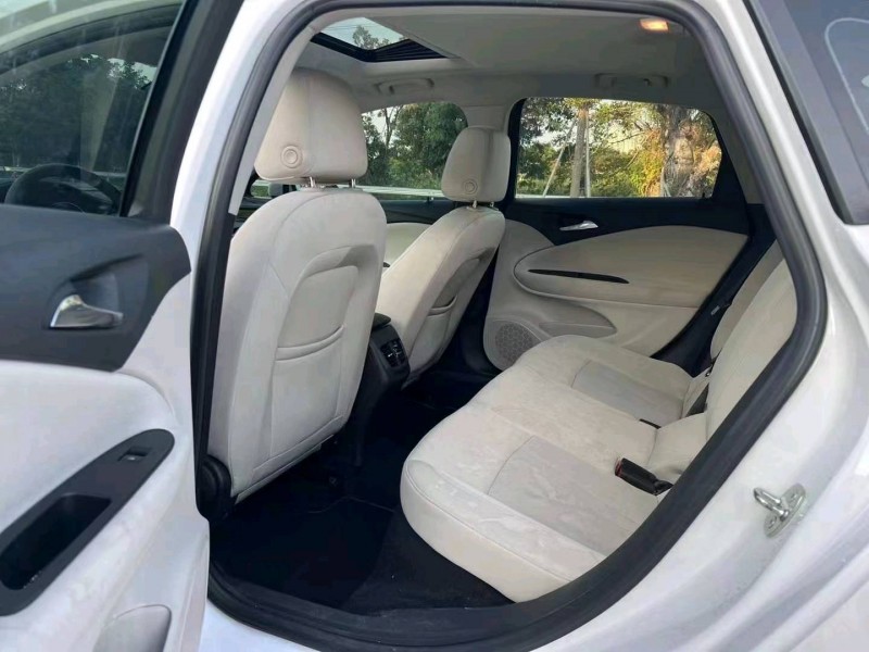 珠海21年别克威朗7